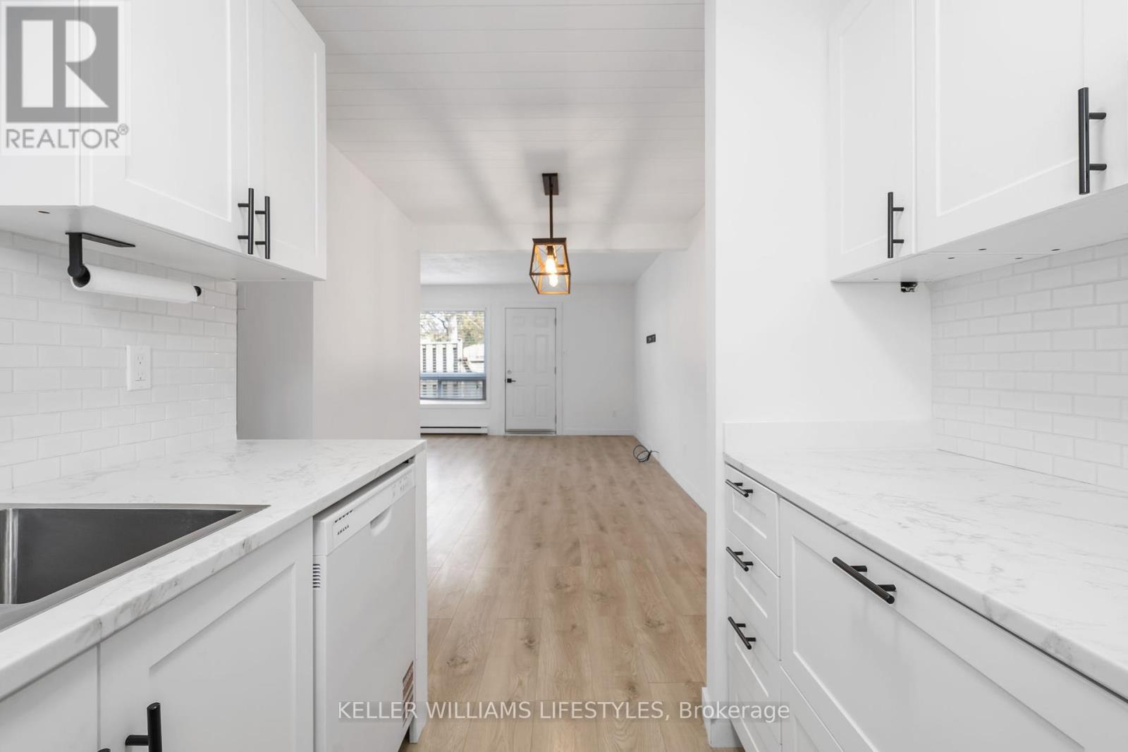 26 - 166 Southdale Road W, London South, Ontario N6J 2J1 - Photo 18 - X12435287