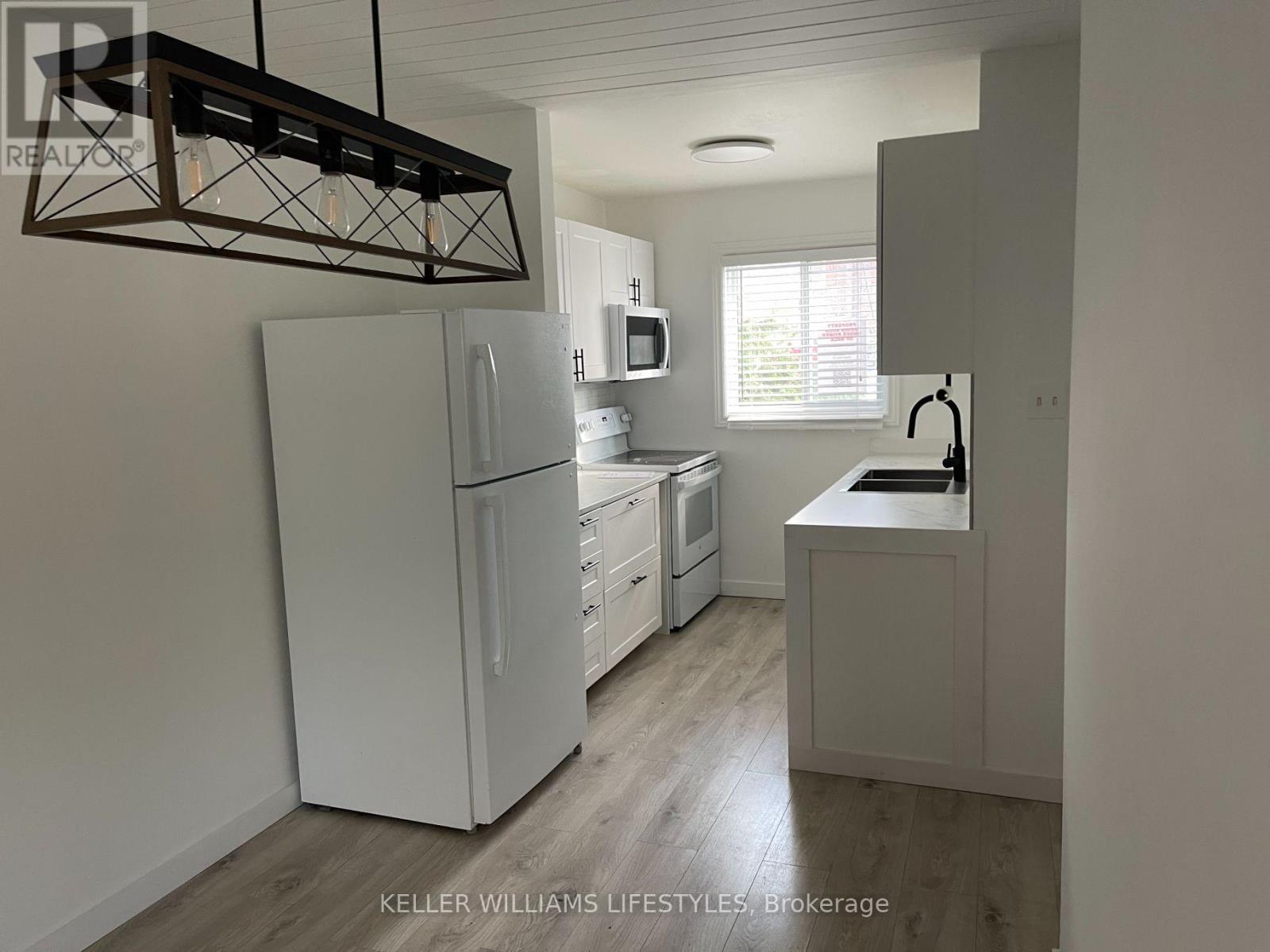 26 - 166 Southdale Road W, London South, Ontario N6J 2J1 - Photo 11 - X12435287