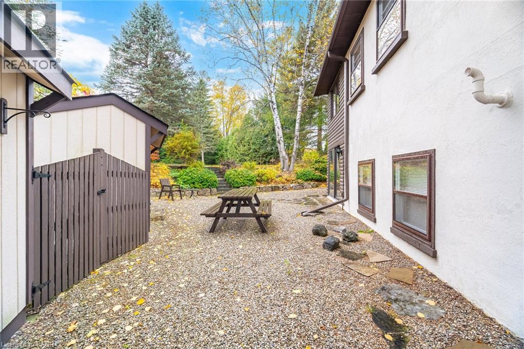 14 Avon Drive, Dundas, Ontario  L9H 3N7 - Photo 39 - 40785410