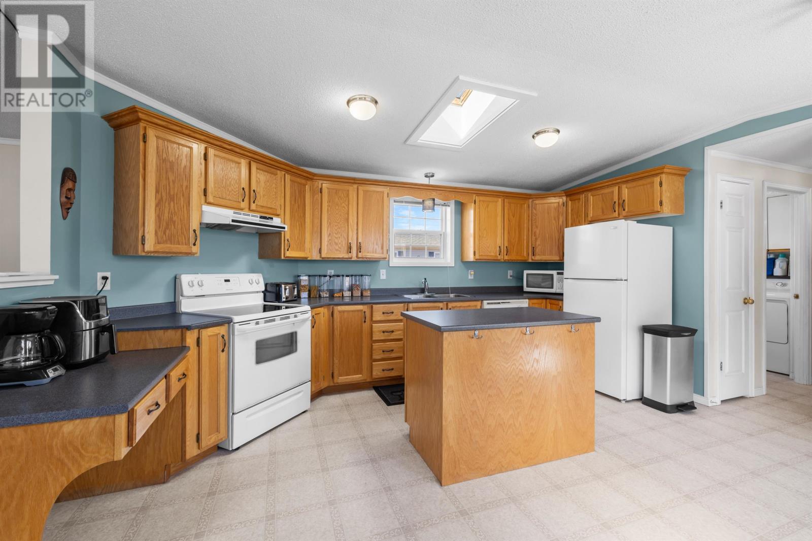 23 Gordon Avenue, Summerside, Prince Edward Island  C1N 6R6 - Photo 5 - 202527456