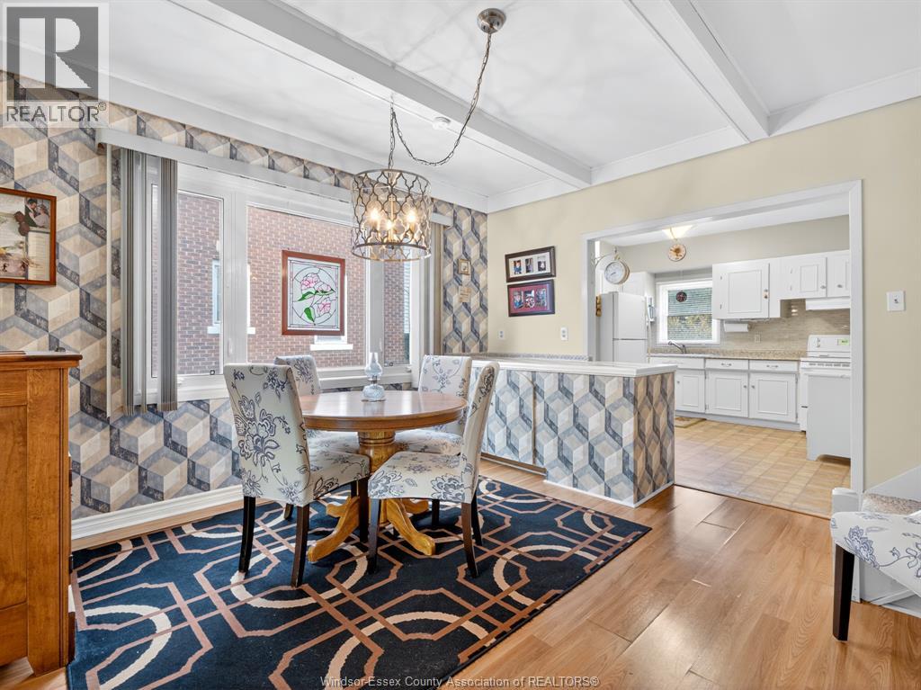 559 Oak Street, Windsor, Ontario N9A 5E7 - Photo 9 - 25028261