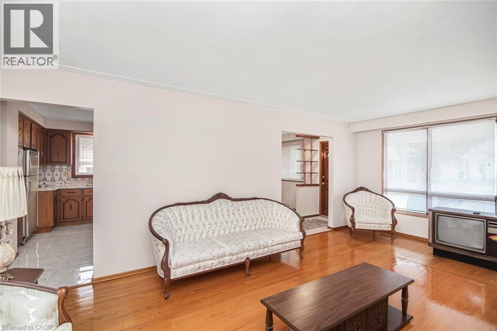 31 Adair Avenue, Hamilton, Ontario  L8H 6A5 - Photo 10 - 40779950