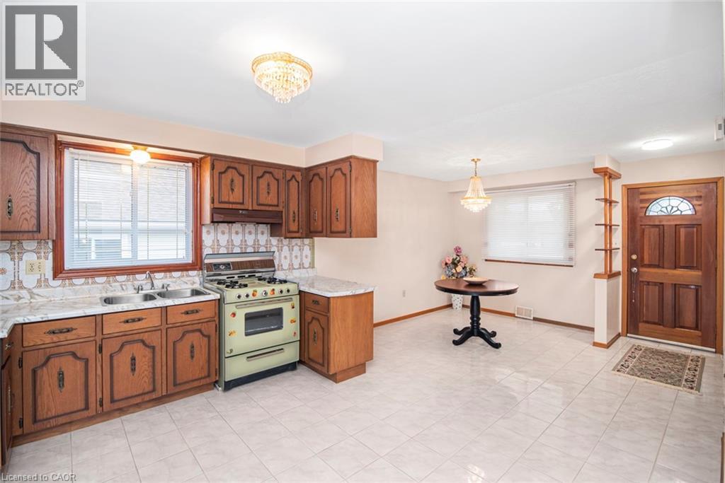 31 Adair Avenue, Hamilton, Ontario  L8H 6A5 - Photo 14 - 40779950