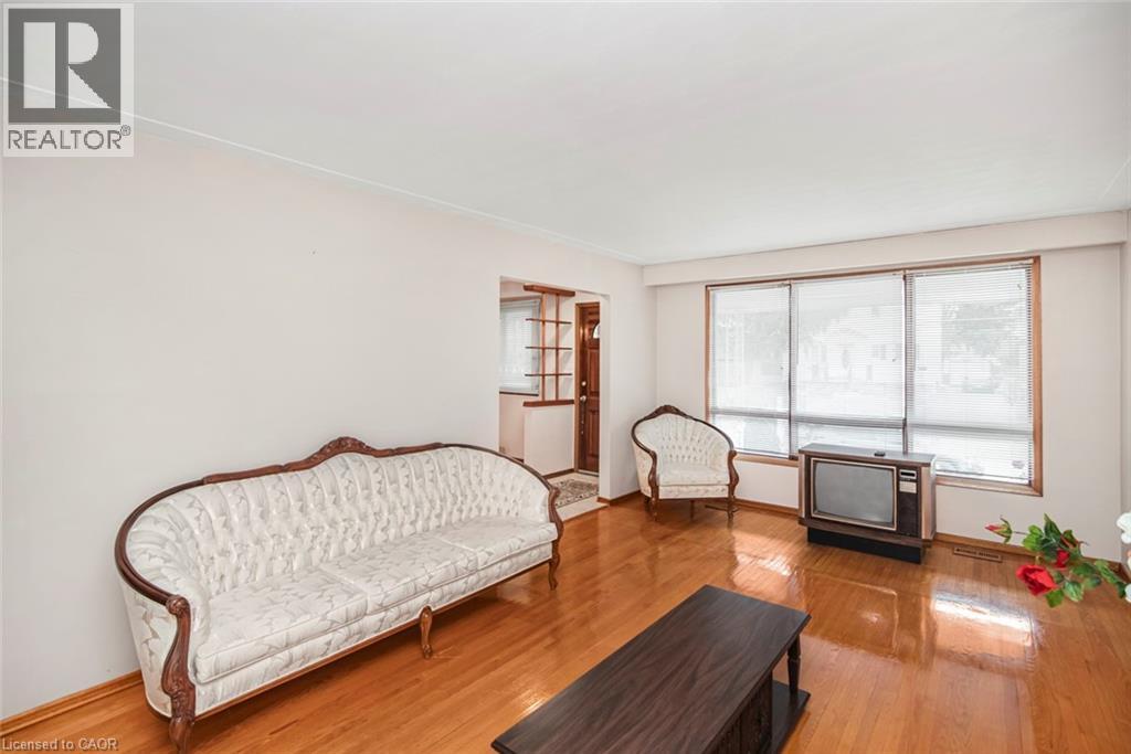 31 Adair Avenue, Hamilton, Ontario  L8H 6A5 - Photo 8 - 40779950