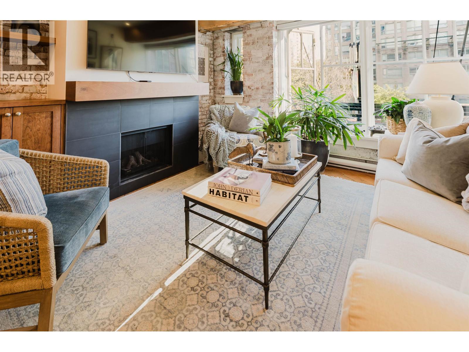 210 1178 Hamilton Street, Vancouver, British Columbia  V6B 2S2 - Photo 8 - R3064622