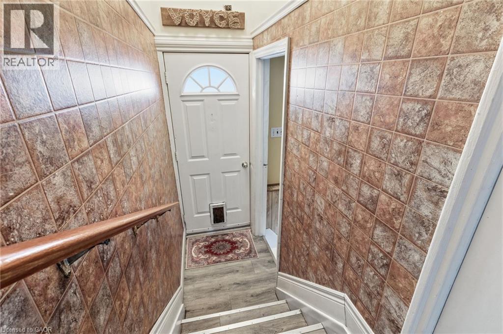 25 Augusta Avenue, St. Catharines, Ontario  L2M 5R3 - Photo 21 - 40785469