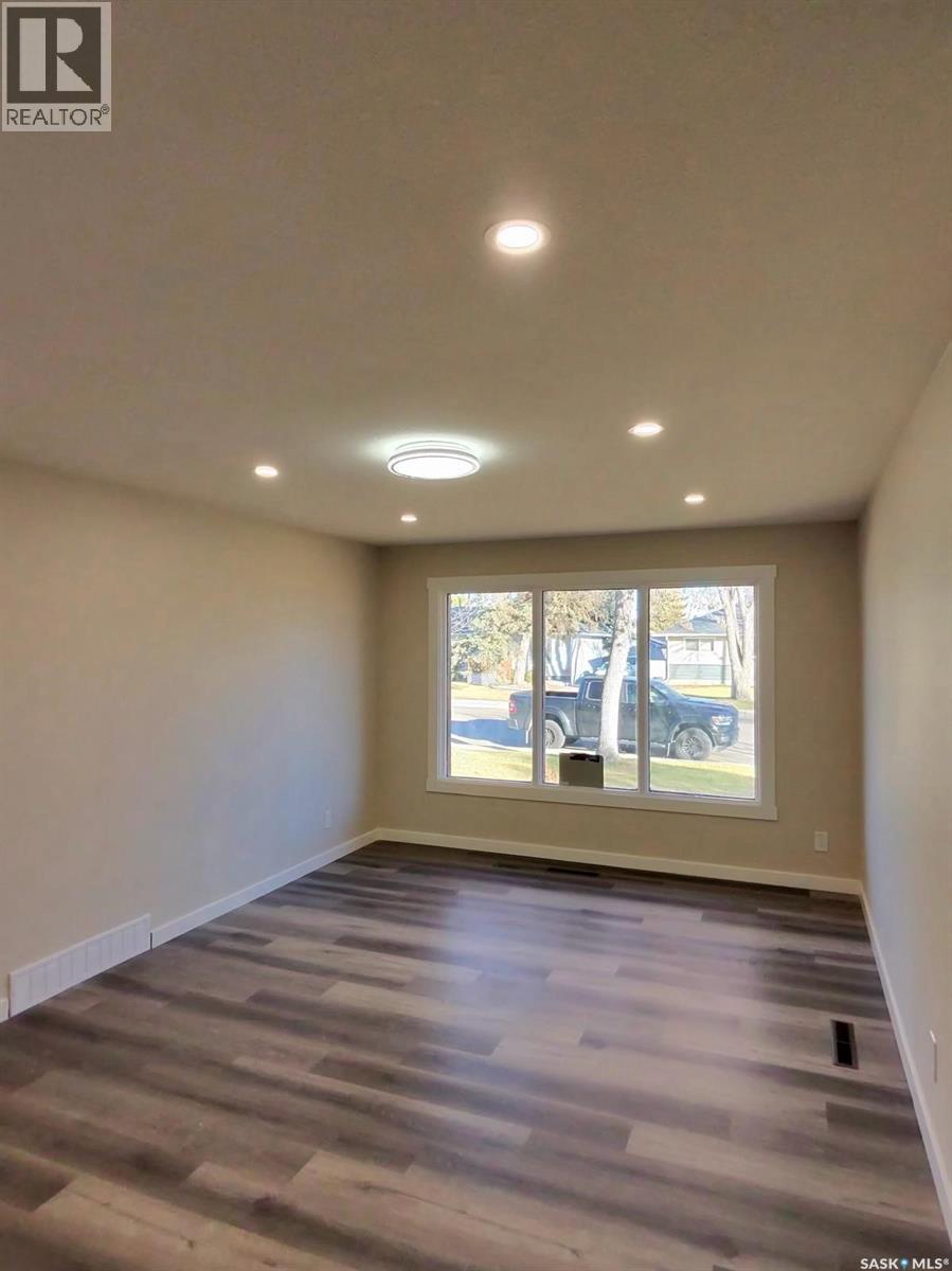 401 S Avenue N, Saskatoon, Saskatchewan  S7L 2Z9 - Photo 15 - SK022423