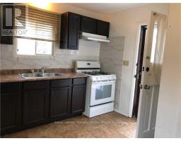 MAIN - 61 CEDAR DRIVE, Toronto, Ontario