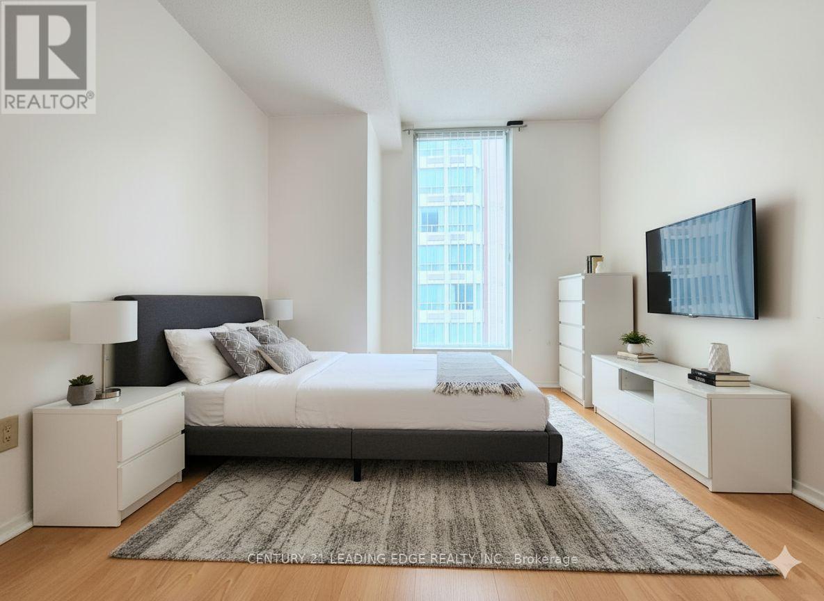 901 - 55 Centre Avenue, Toronto, Ontario  M5G 2H5 - Photo 8 - C12518694