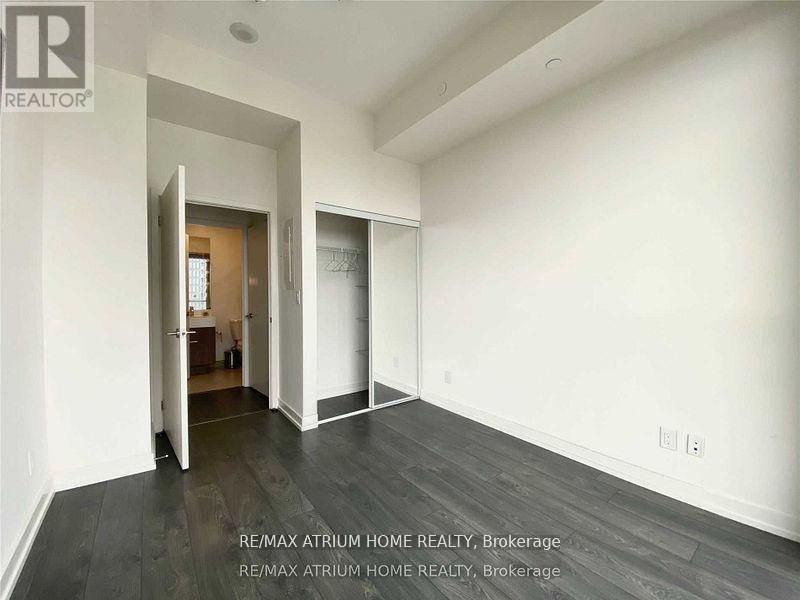 1301 - 200 Sackville Street, Toronto, Ontario  M5A 0C4 - Photo 5 - C12518696