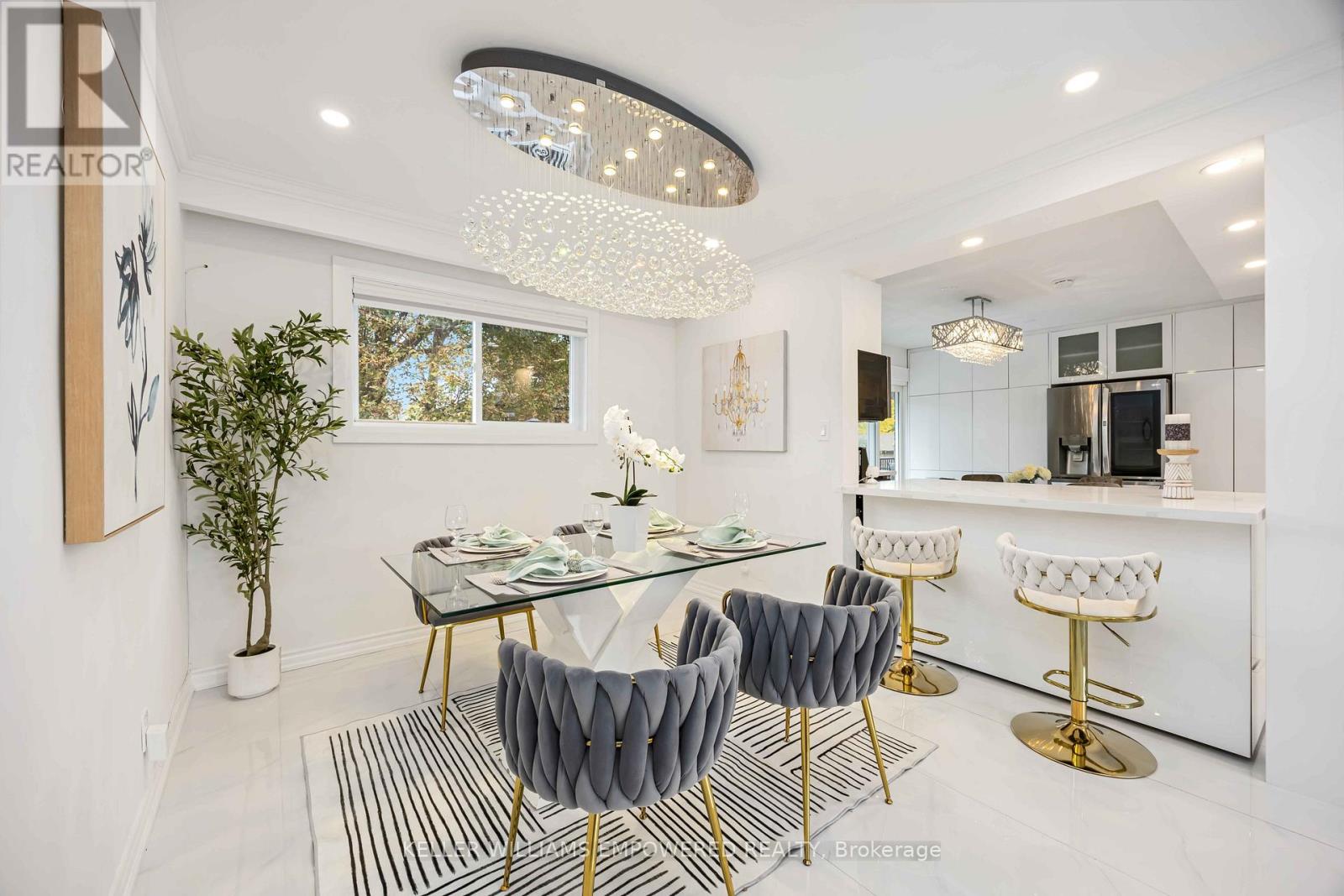 112 Kingslake Road, Toronto, Ontario  M2J 3E8 - Photo 14 - C12518700