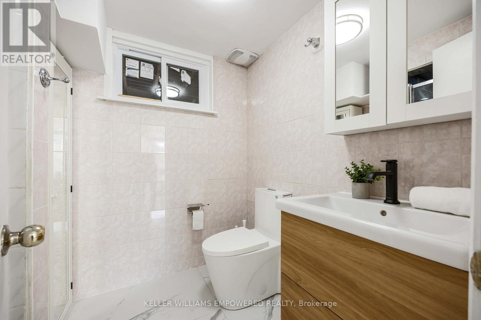 112 Kingslake Road, Toronto, Ontario  M2J 3E8 - Photo 29 - C12518700