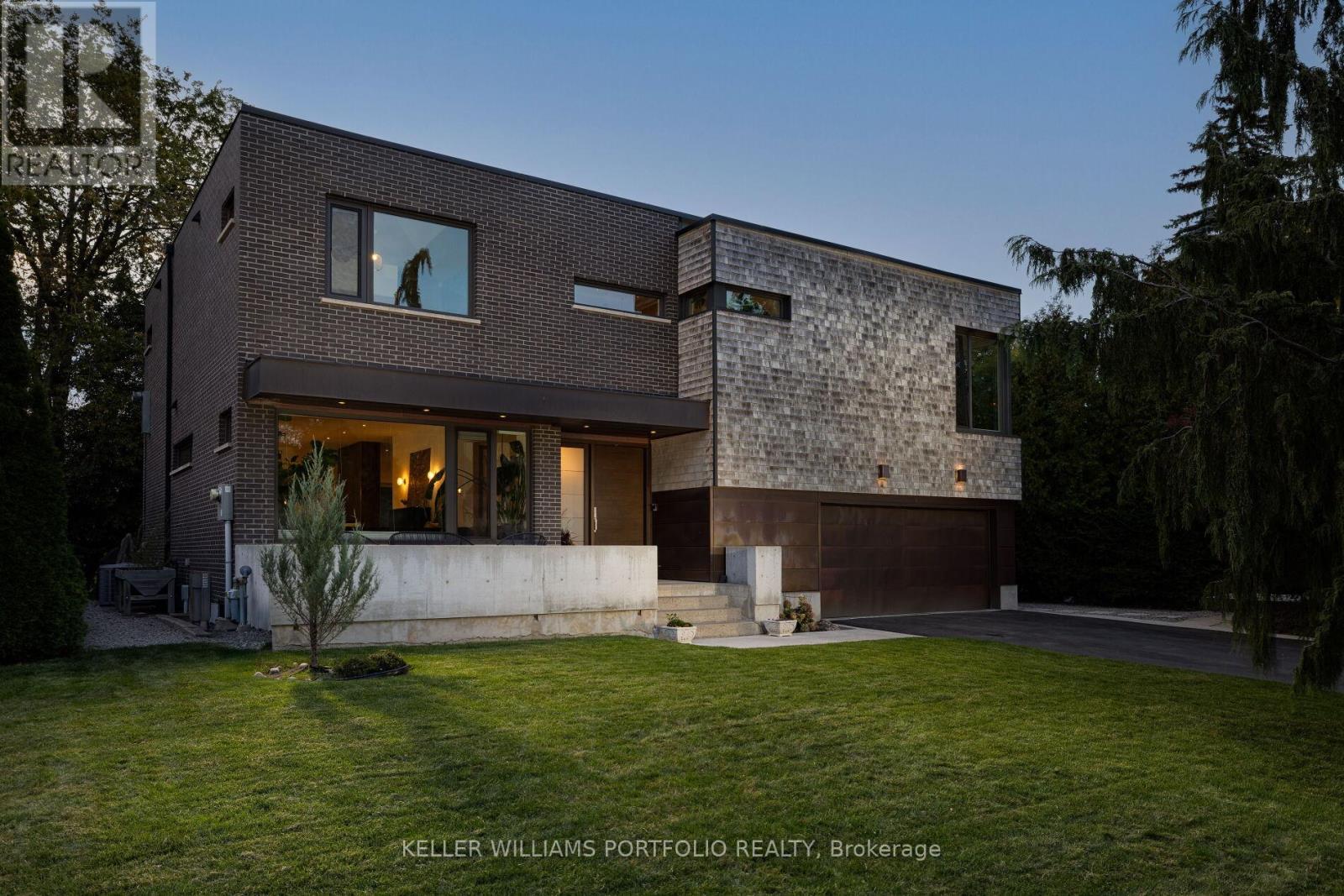 42 TALWOOD DRIVE, Toronto, Ontario