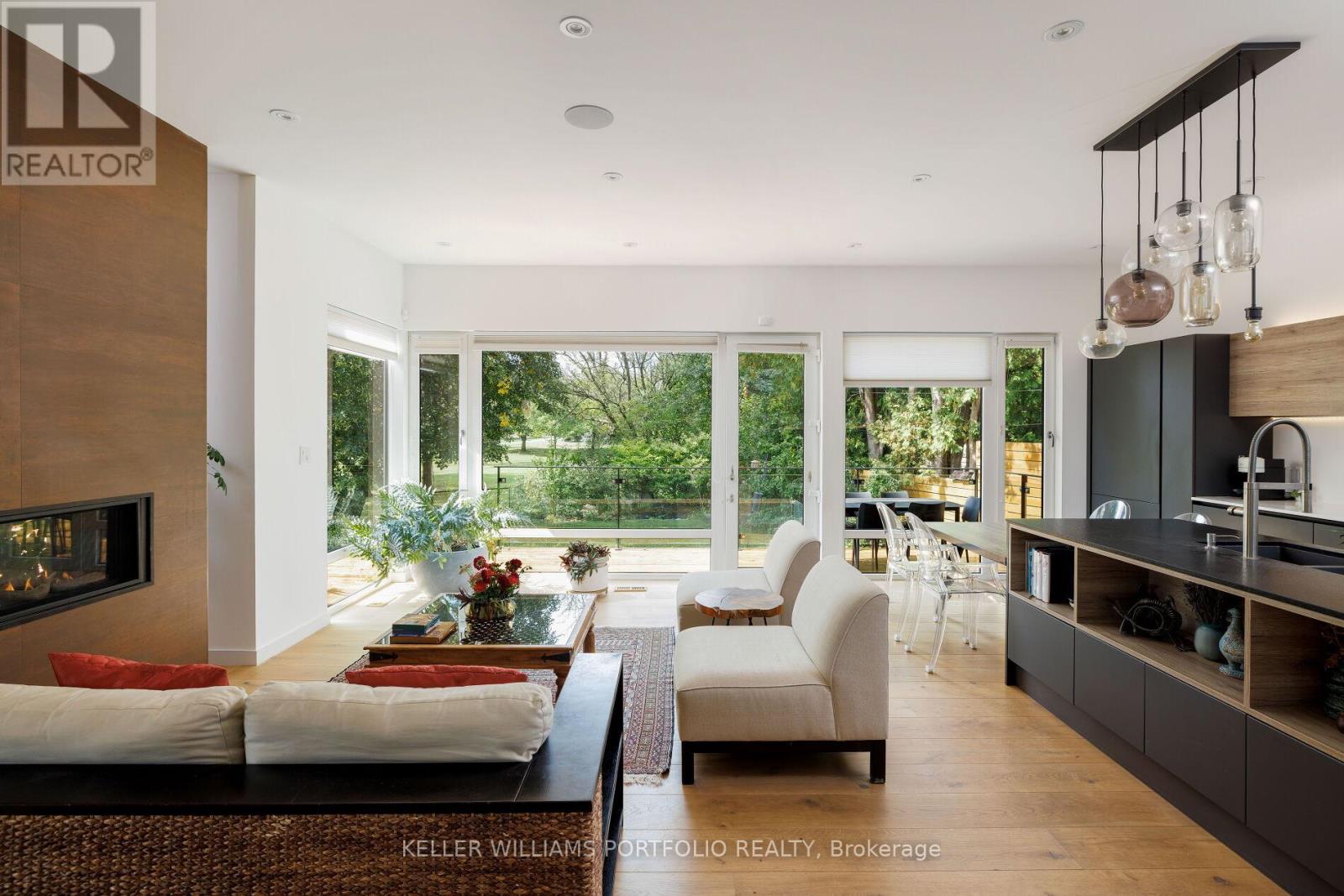 42 Talwood Drive, Toronto, Ontario  M3B 2P5 - Photo 14 - C12518748