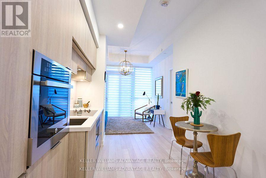 501 - 39 Roehampton Avenue, Toronto, Ontario  M4P 0G1 - Photo 8 - C12518762