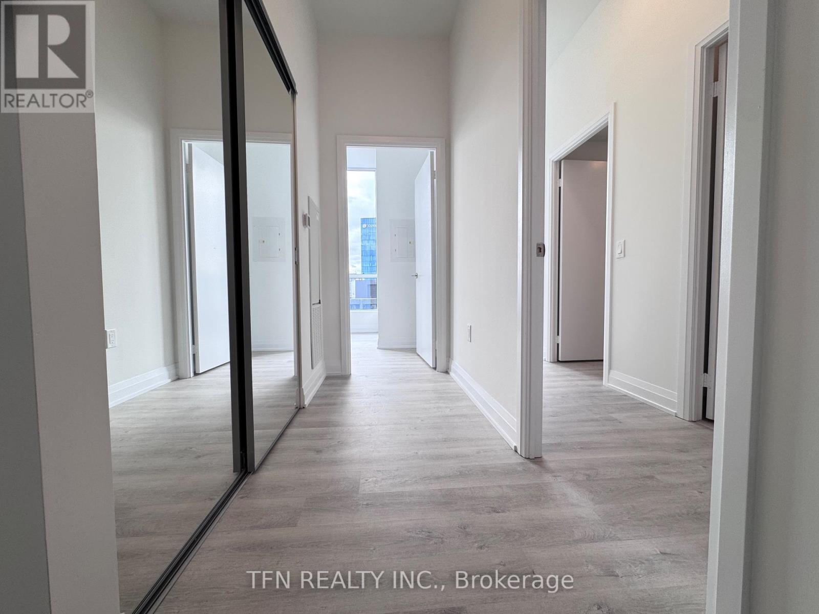 2014 - 15 Richardson Street, Toronto, Ontario  M5A 0Y5 - Photo 4 - C12518784