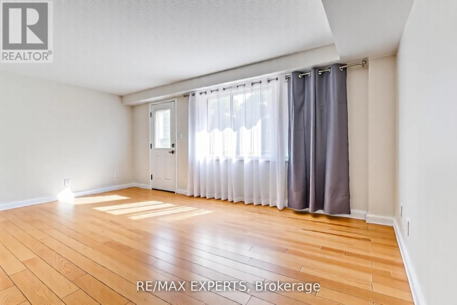 23 Thimble Berry Way, Toronto, Ontario M2H 3K6 - Photo 8 - C12518786