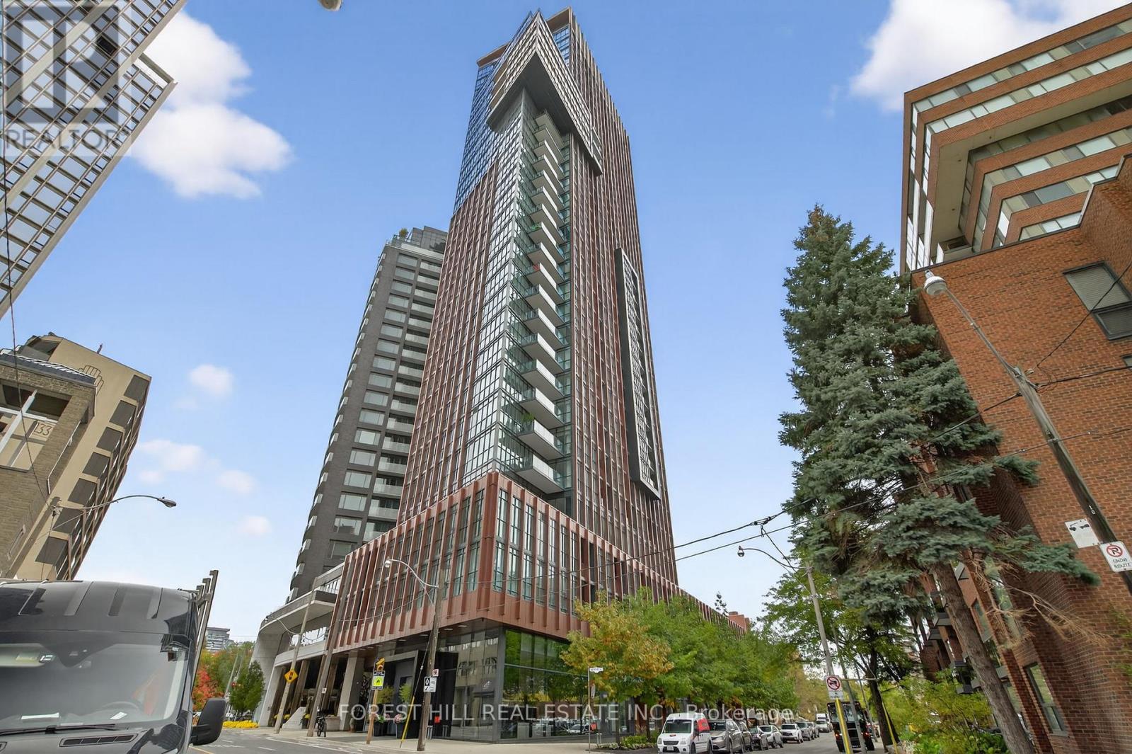 2207 - 32 DAVENPORT ROAD, Toronto, Ontario