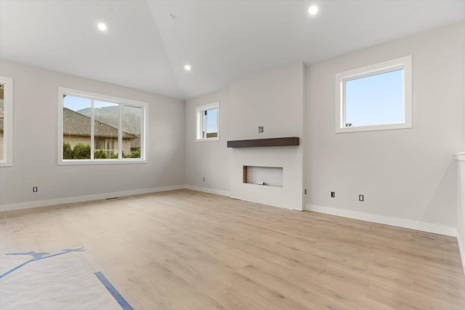 44428 Keith Wilson Road, Sardis South, Chilliwack, British Columbia  V2R 4B6 - Photo 4 - R3050776