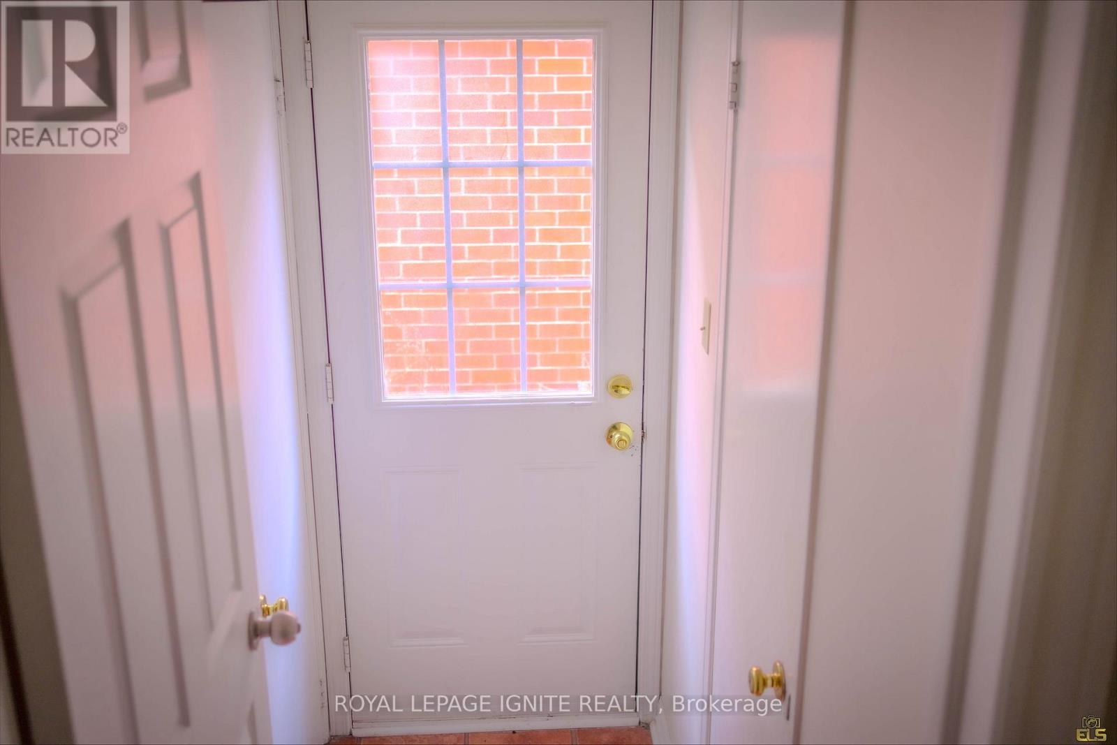 Bsmt - 87 Fernbank Place, Whitby, Ontario  L1R 1T2 - Photo 3 - E12518678