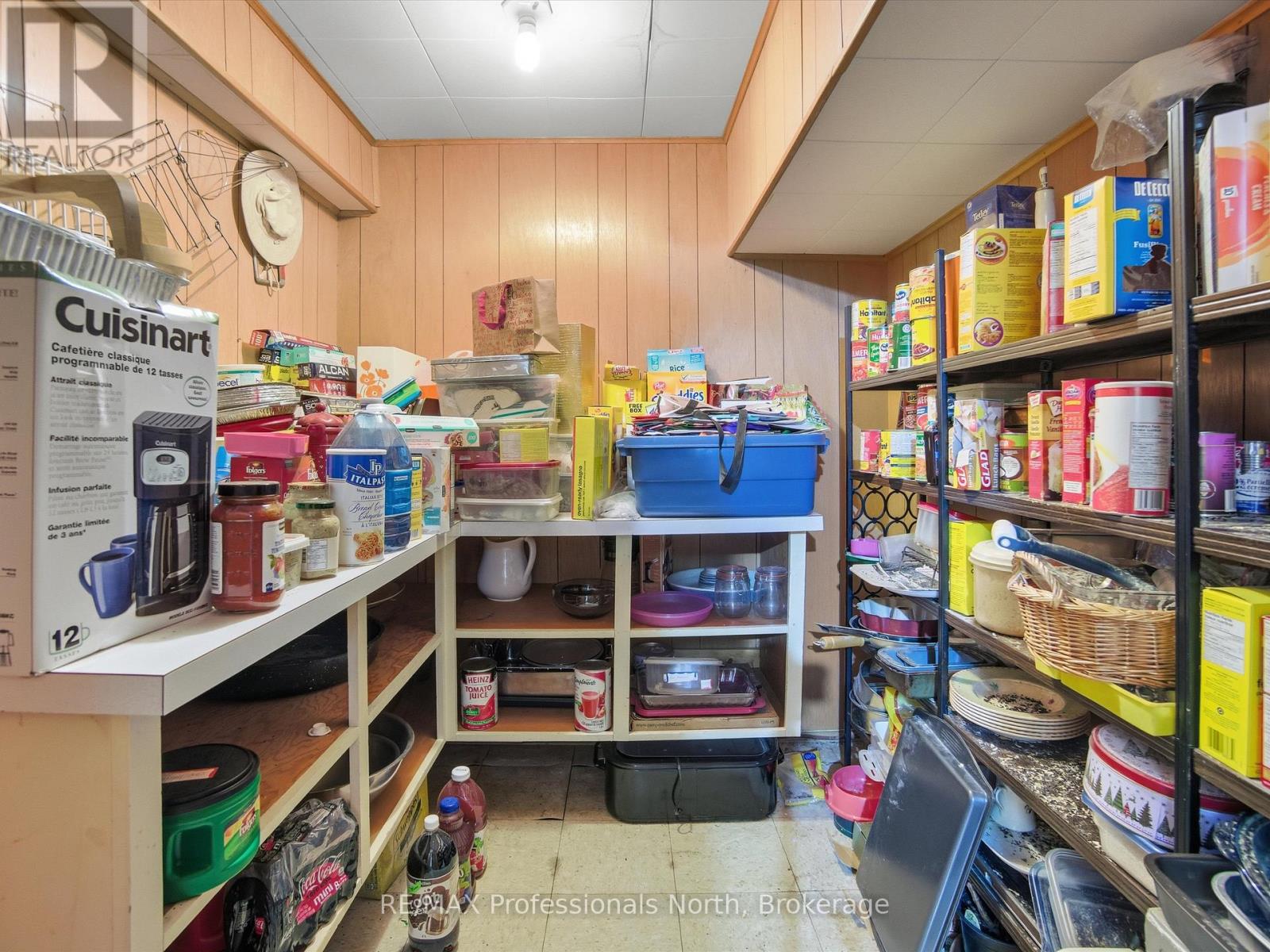 8 Pleasant Avenue, Huntsville, Ontario P1H 1E9 - Photo 22 - X12518904