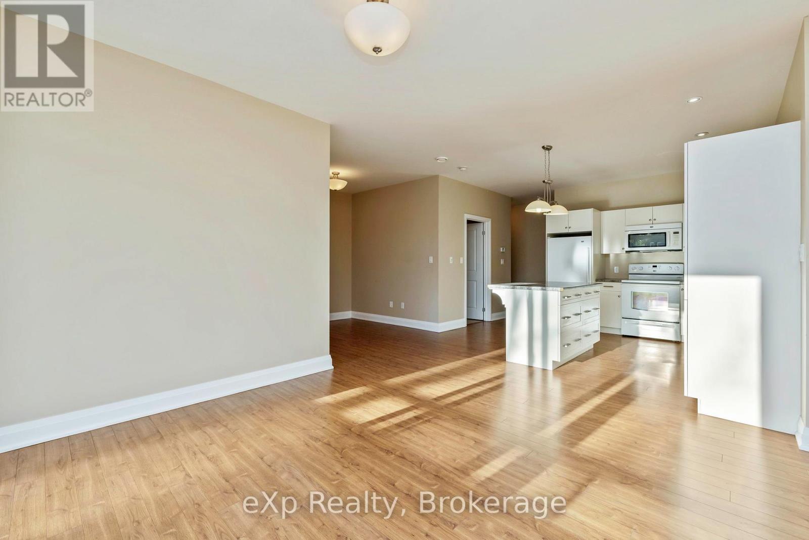 308 - 20 Silver Birch Court, Parry Sound, Ontario P2A 0A7 - Photo 9 - X12518948