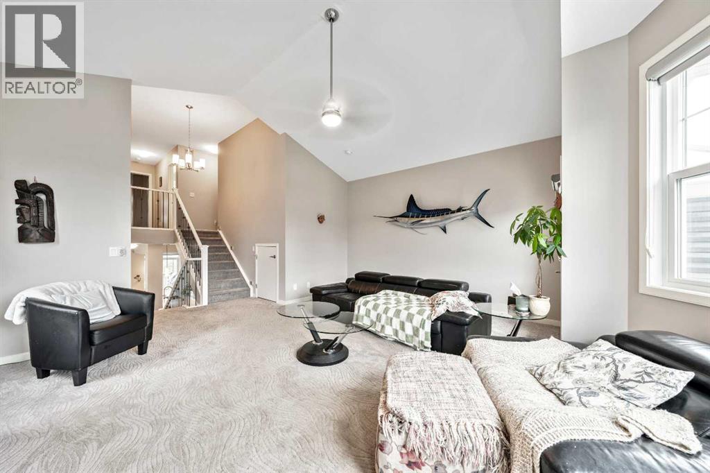 75 Fireside Crescent, Cochrane, Alberta  T4C 2L4 - Photo 21 - A2257967