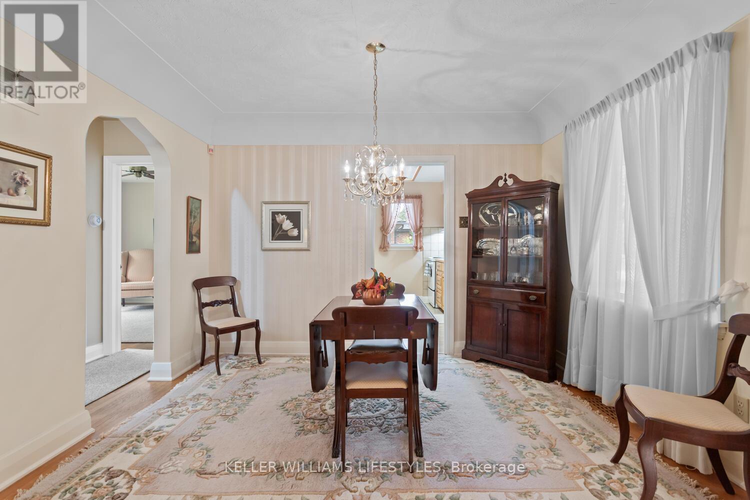 54 David Street, London South, Ontario N6P 1B3 - Photo 11 - X12518924