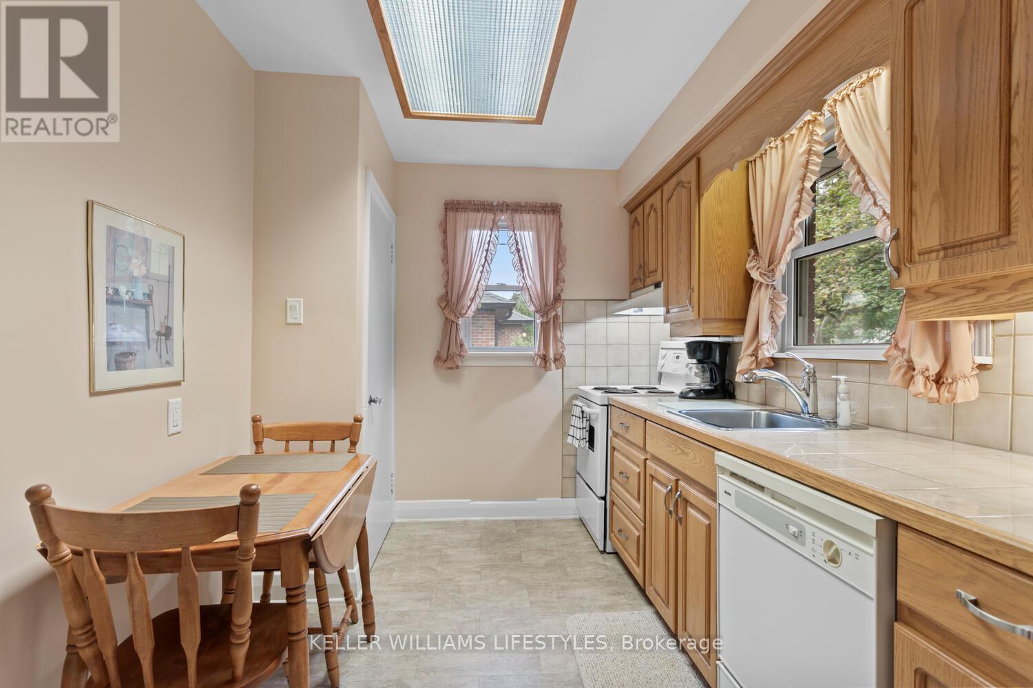 54 David Street, London South, Ontario N6P 1B3 - Photo 14 - X12518924