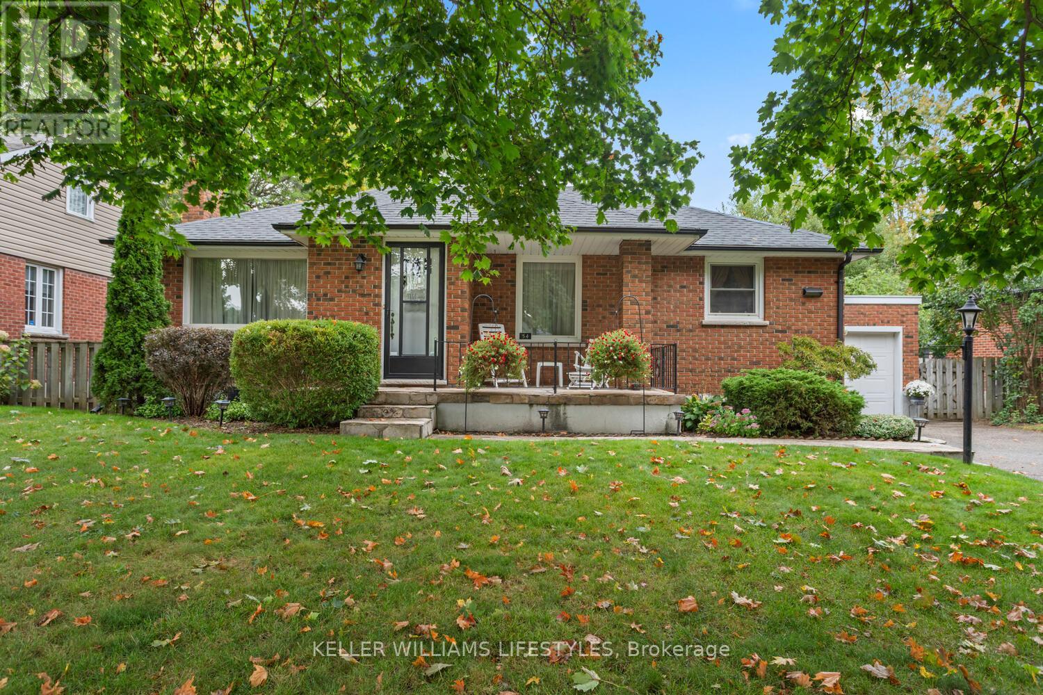 54 David Street, London South, Ontario N6P 1B3 - Photo 2 - X12518924