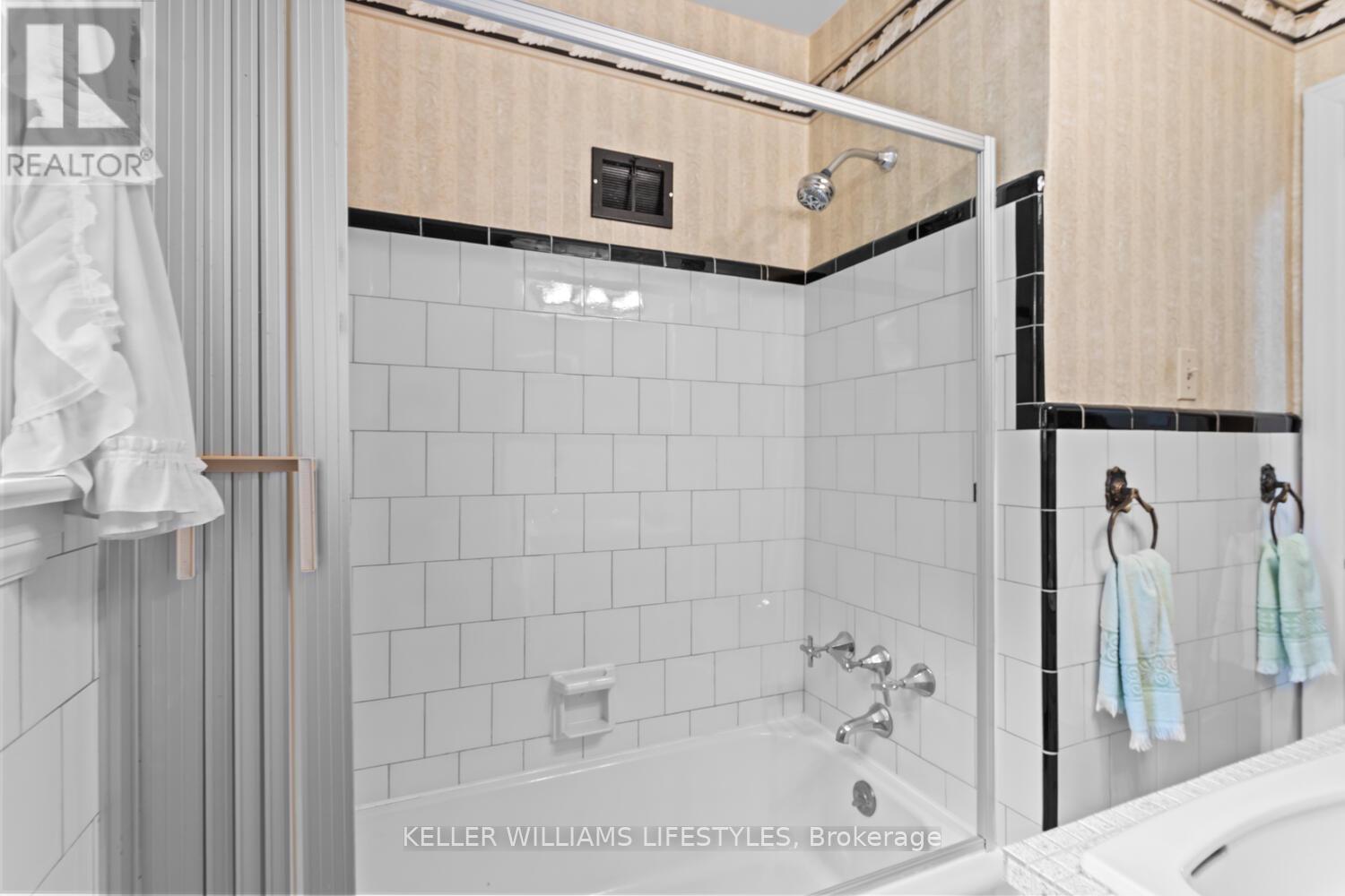 54 David Street, London South, Ontario N6P 1B3 - Photo 20 - X12518924