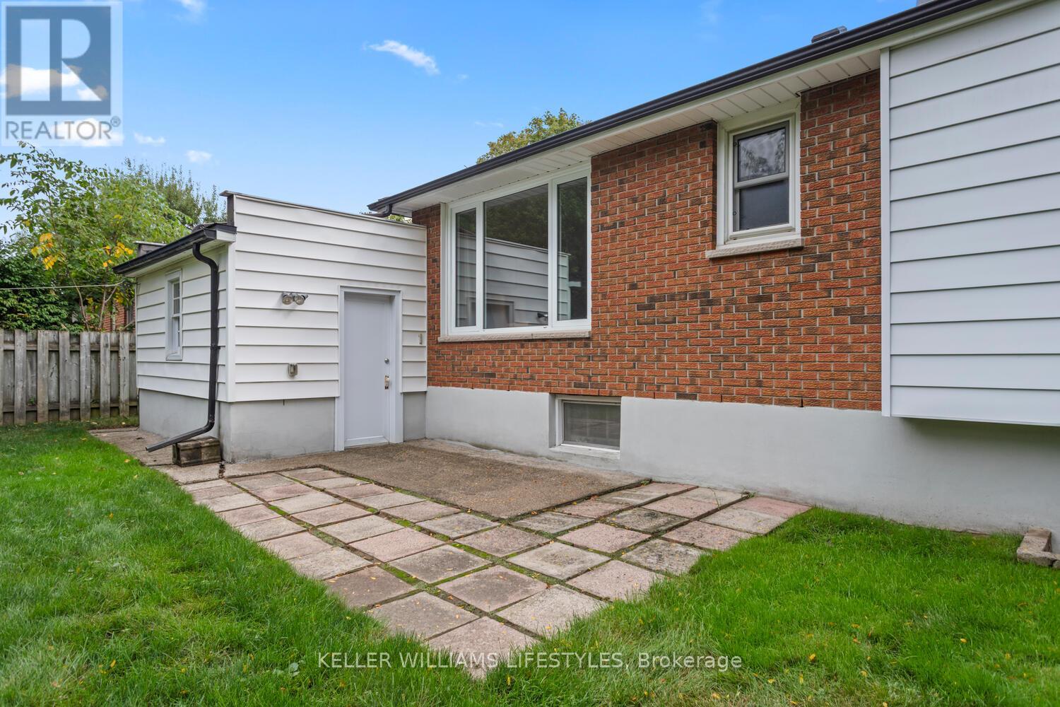 54 David Street, London South, Ontario N6P 1B3 - Photo 29 - X12518924