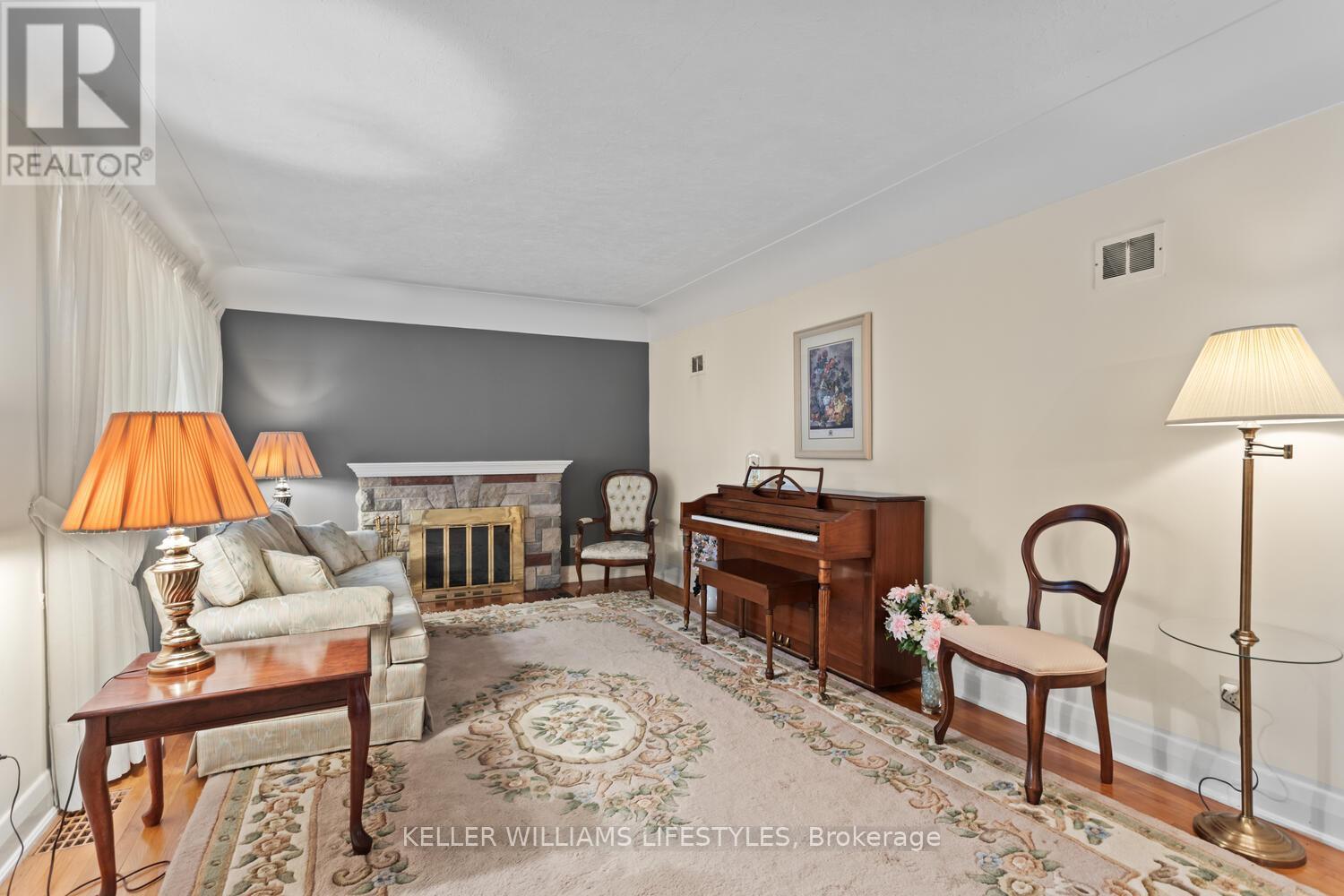 54 David Street, London South, Ontario N6P 1B3 - Photo 7 - X12518924