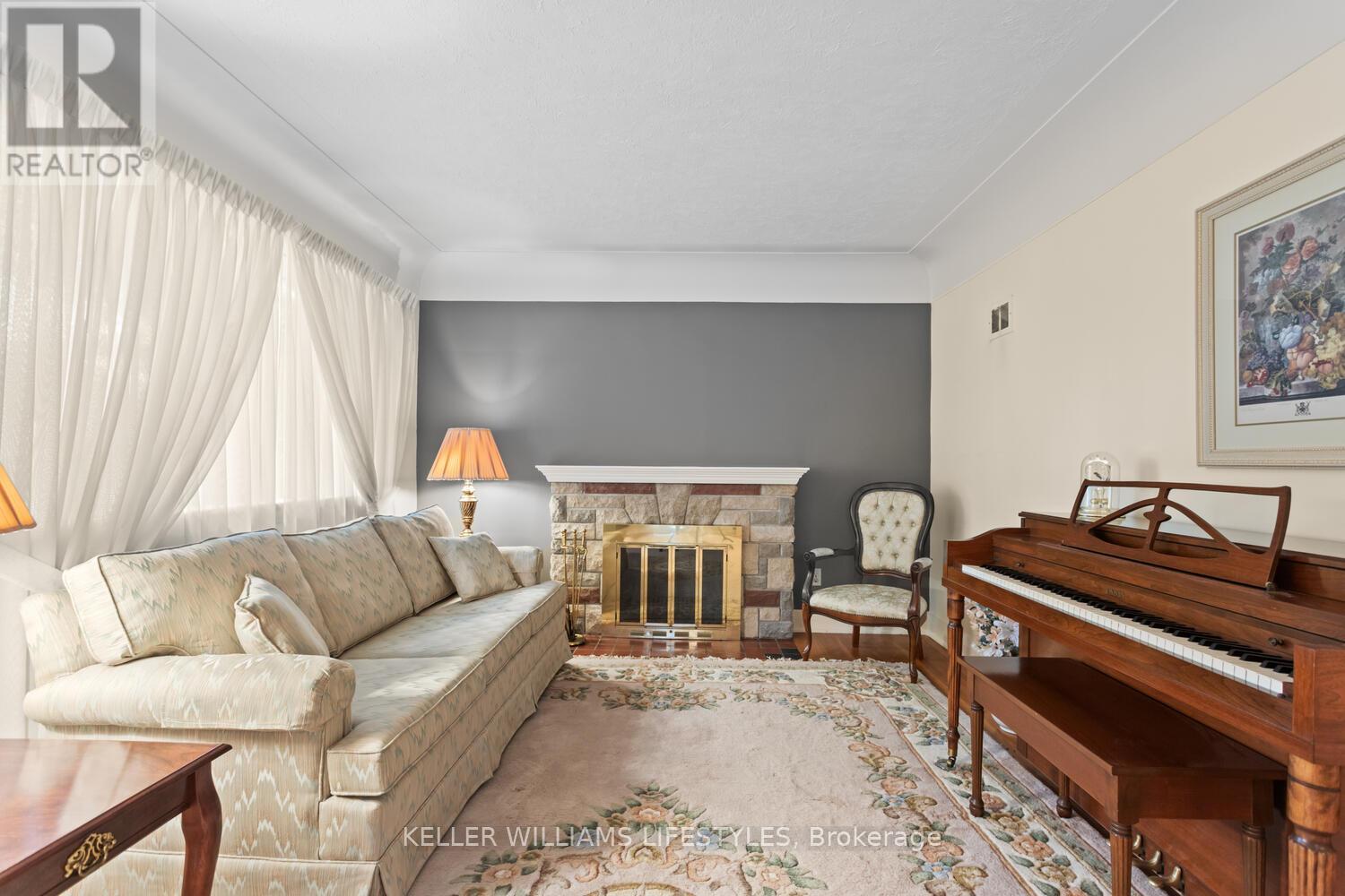 54 David Street, London South, Ontario N6P 1B3 - Photo 9 - X12518924