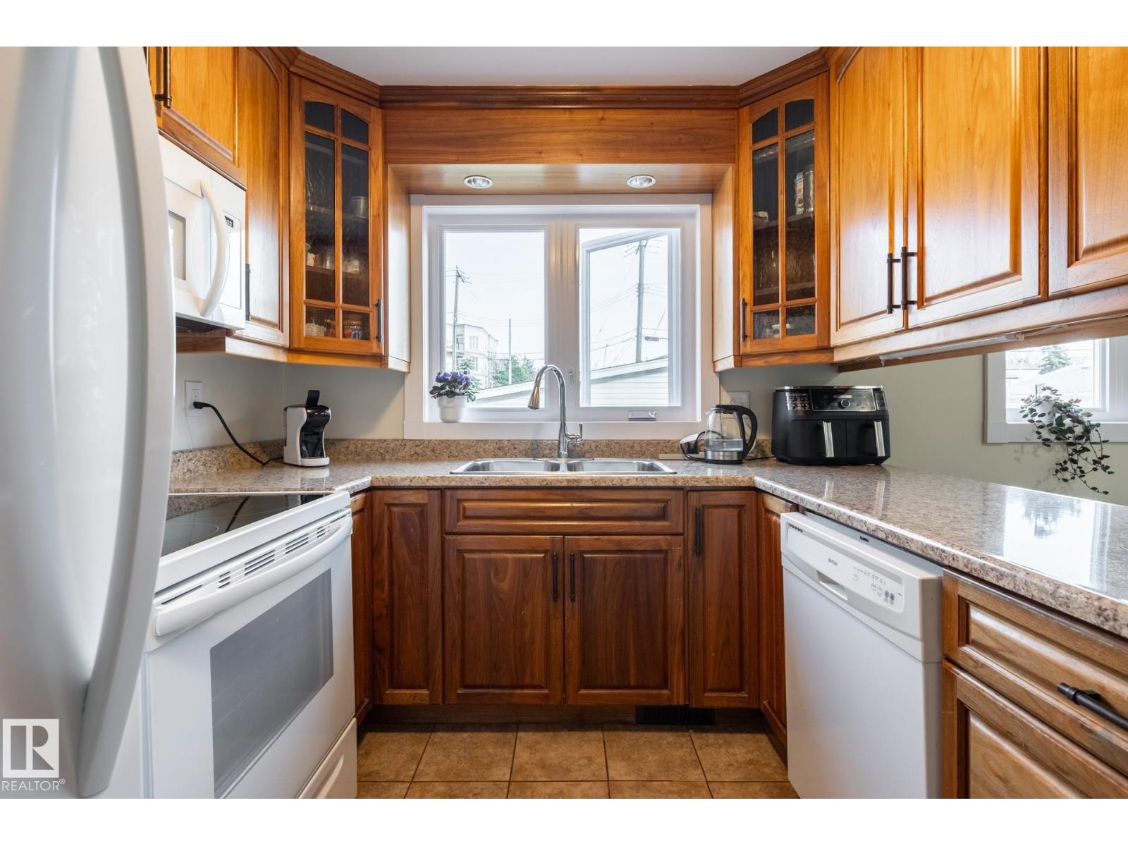 4737 105 St Nw, Edmonton, Alberta  T6H 2M3 - Photo 16 - E4464965