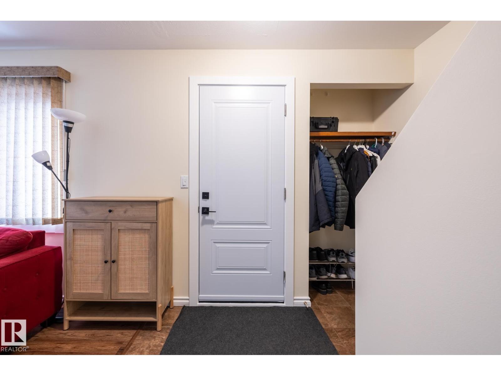 4737 105 St Nw, Edmonton, Alberta  T6H 2M3 - Photo 4 - E4464965