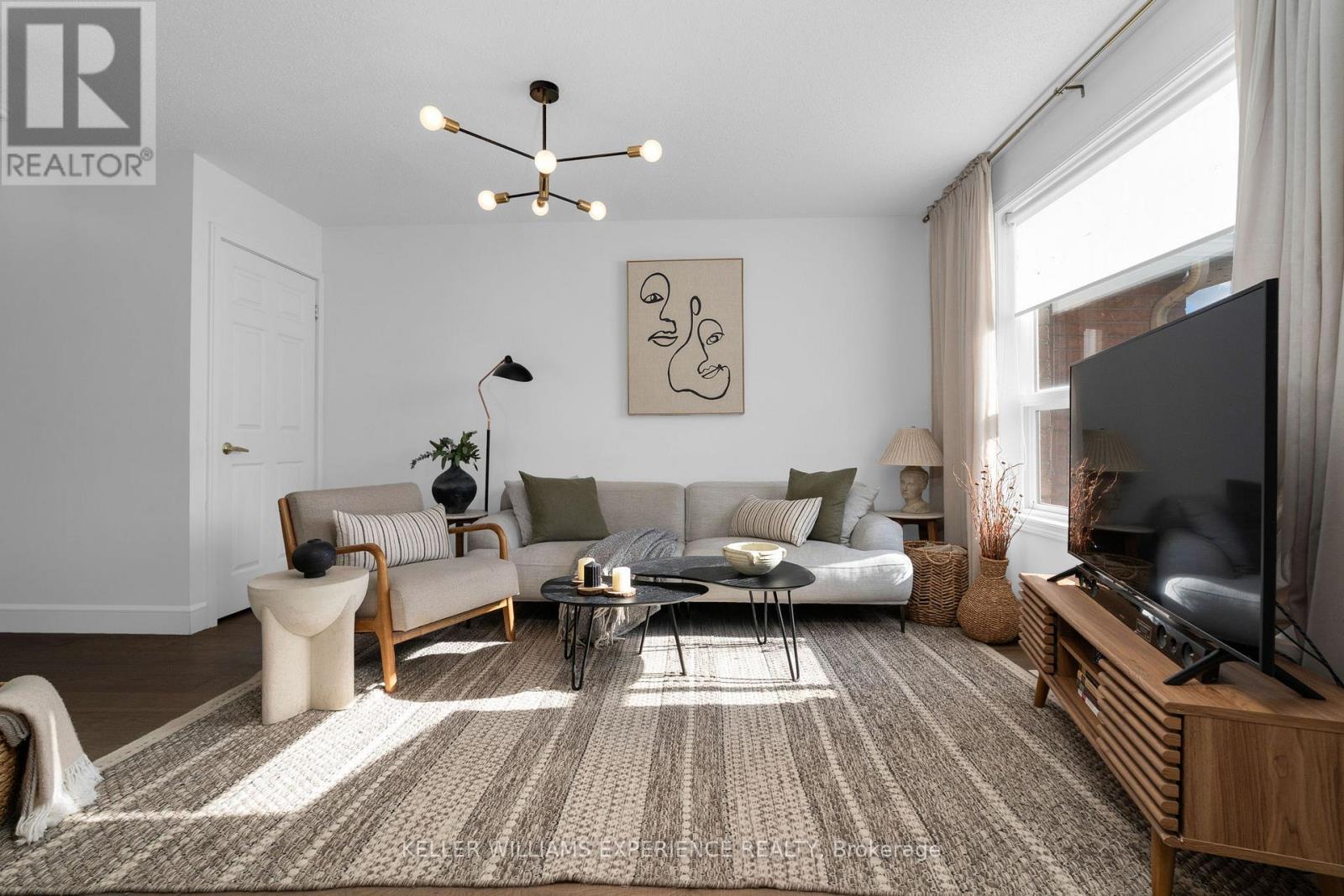 1431 Rankin Way, Innisfil, Ontario  L9S 0C5 - Photo 3 - N12518688