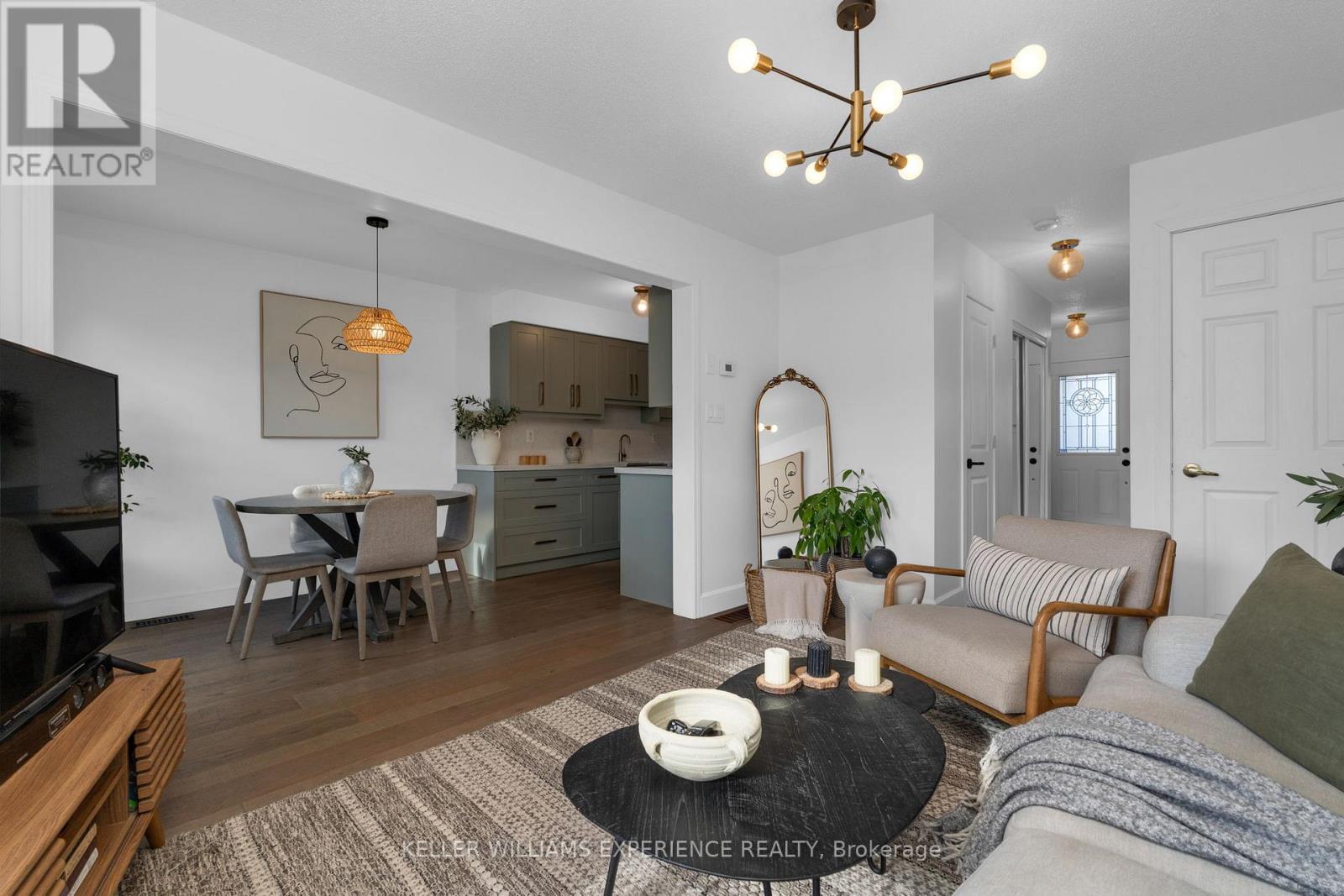 1431 Rankin Way, Innisfil, Ontario  L9S 0C5 - Photo 5 - N12518688