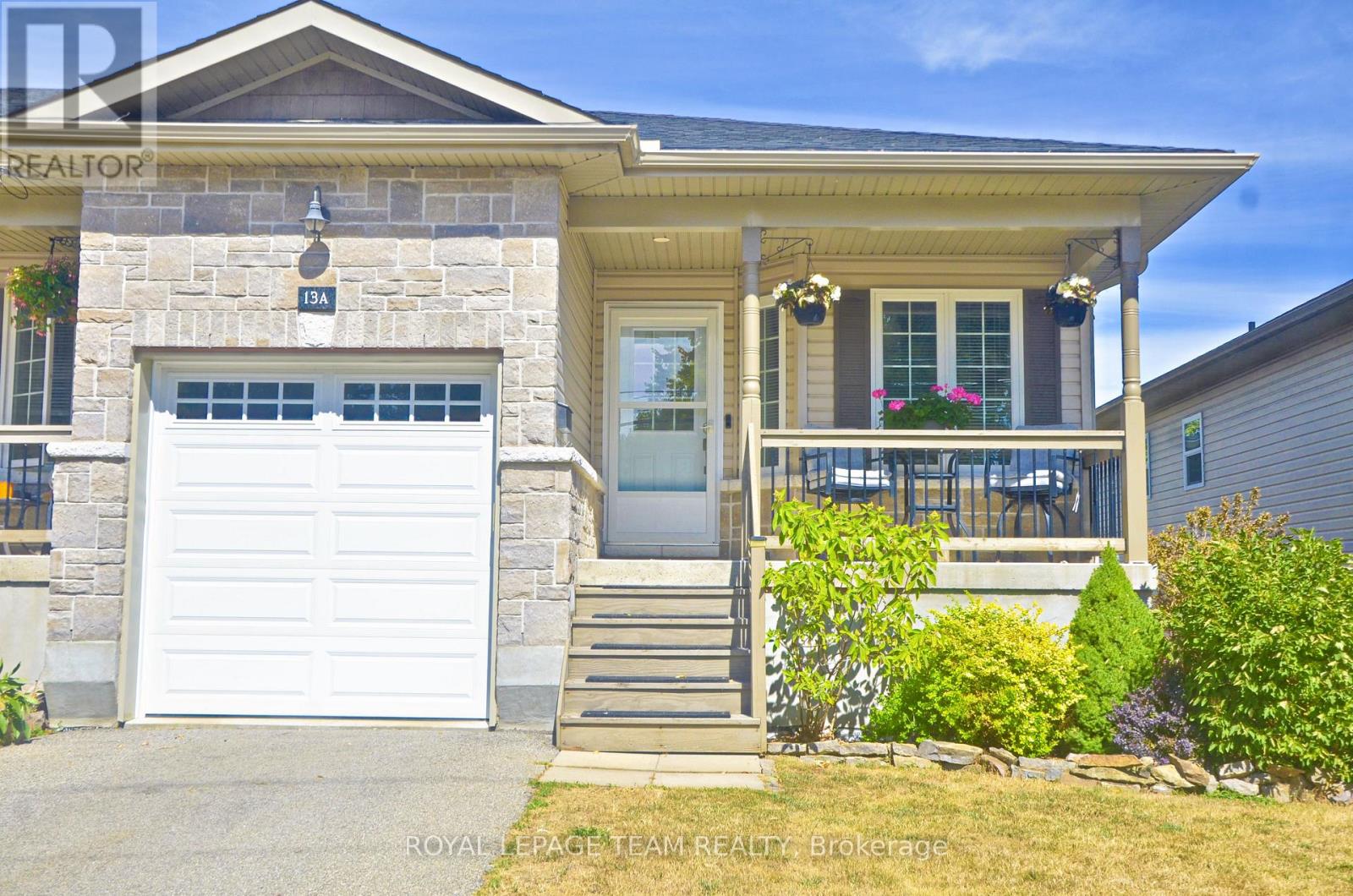 13A CENTRE STREET N, Brockville, Ontario