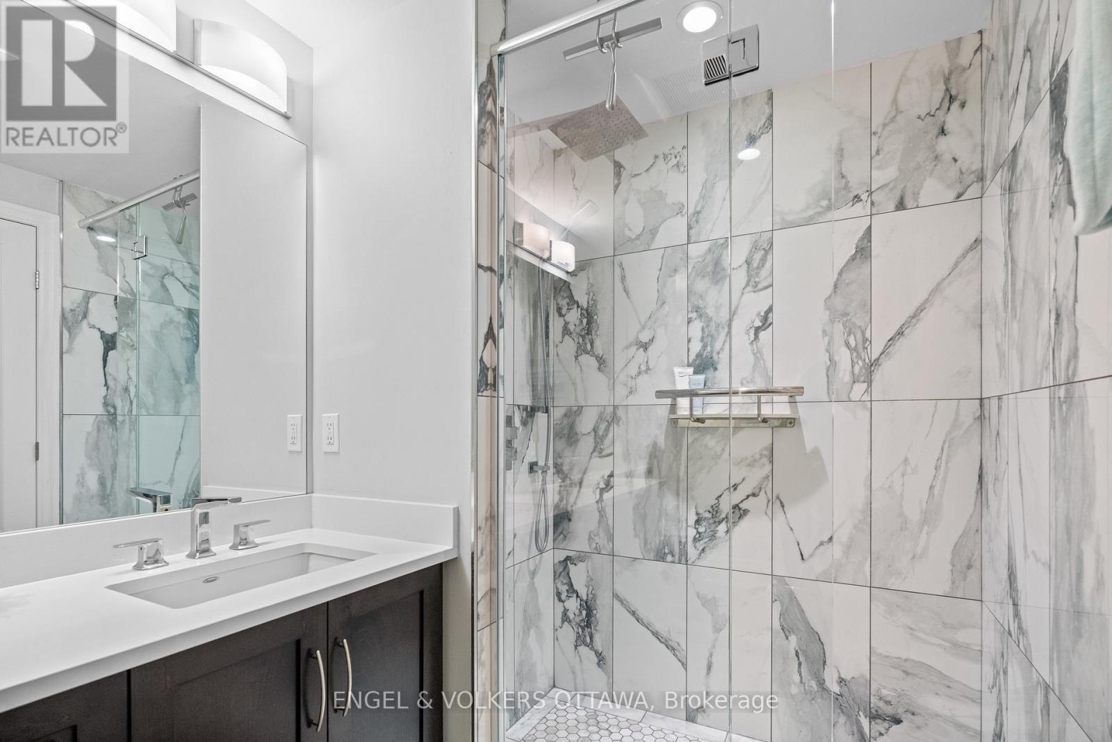 1002 - 108 Lisgar Street, Ottawa, Ontario K2P 1E1 - Photo 23 - X12518970