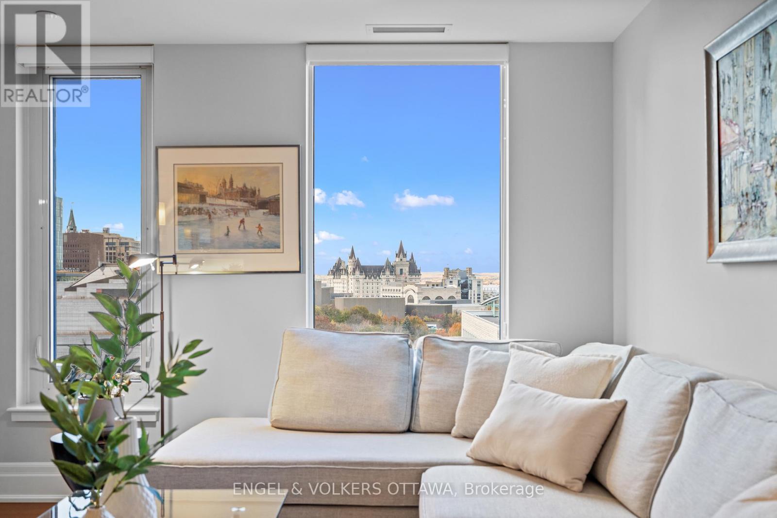 1002 - 108 Lisgar Street, Ottawa, Ontario K2P 1E1 - Photo 6 - X12518970