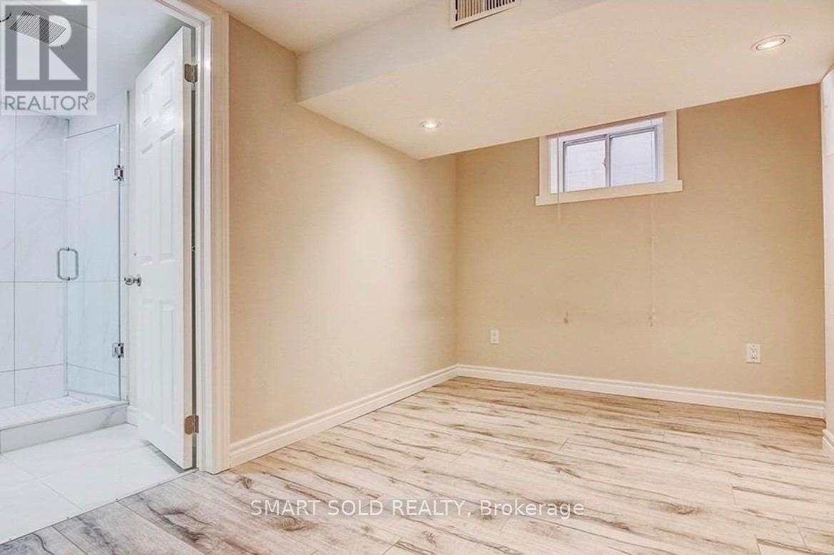 Unknown Address, ,     - Photo 7 - E12518442