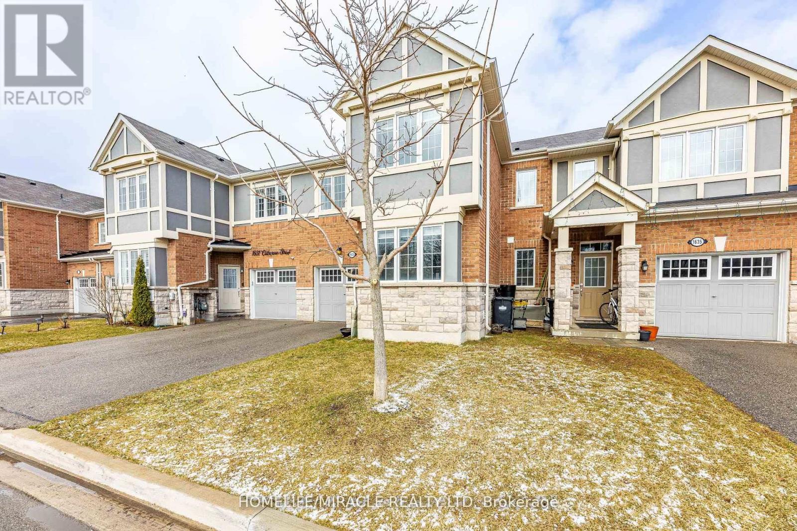 1633 Clitherow Street, Milton, Ontario  L9E 0A2 - Photo 2 - W12518508