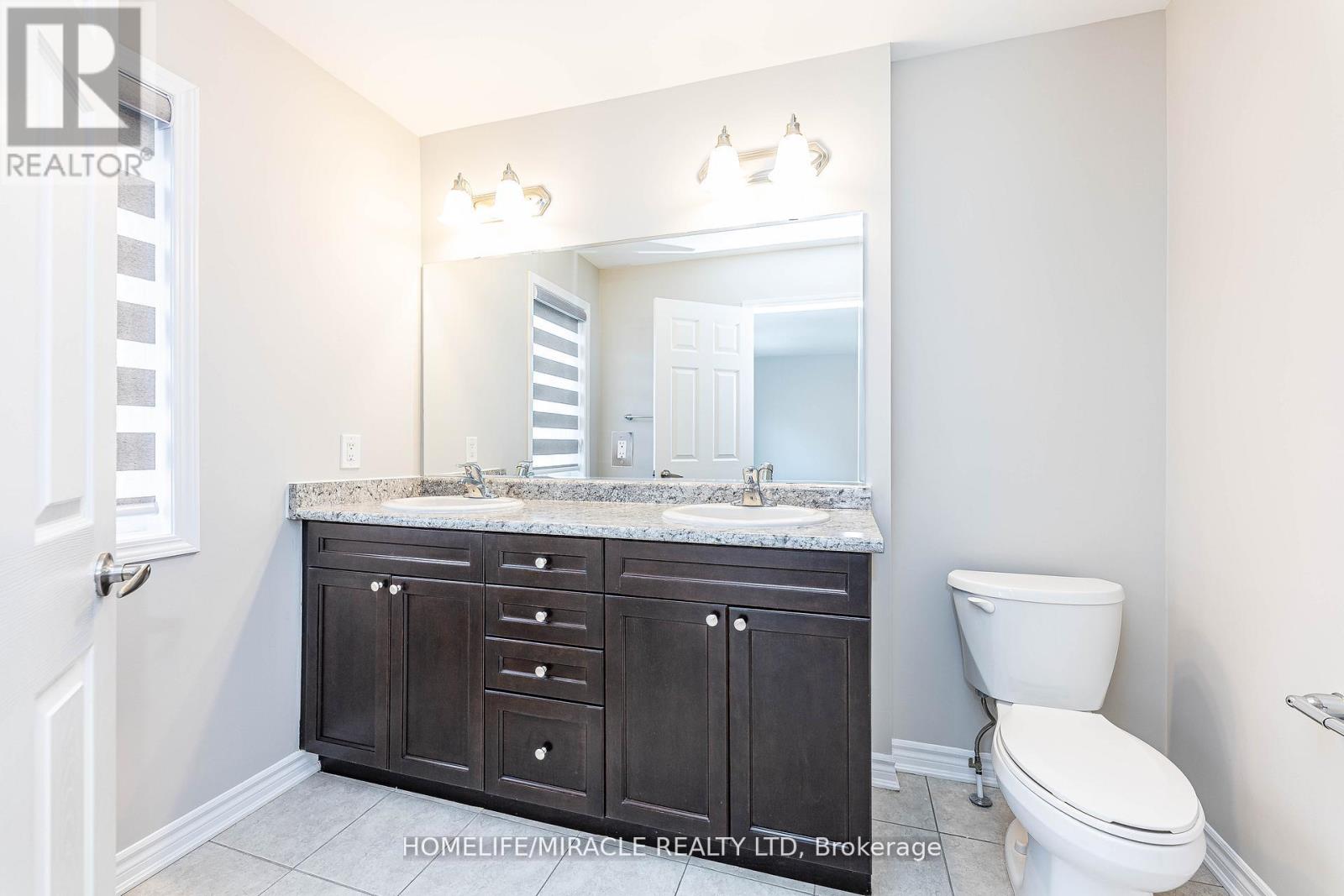 1633 Clitherow Street, Milton, Ontario  L9E 0A2 - Photo 35 - W12518508