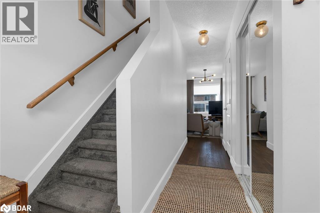 1431 Rankin Way, Innisfil, Ontario  L9S 0C5 - Photo 2 - 40786184