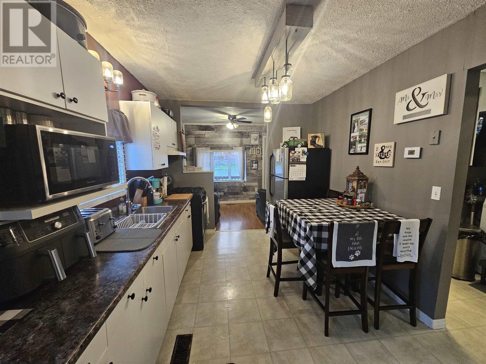 157 Churchill Ave, Sault Ste. Marie, Ontario  P6C 2P9 - Photo 4 - SM253172