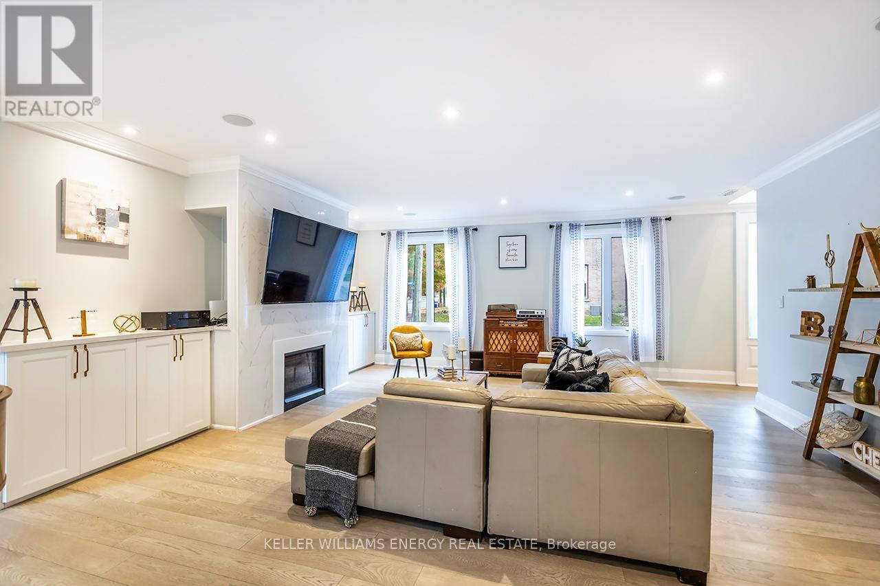 201 Centre Street N, Whitby, Ontario  L1N 4S9 - Photo 16 - E12473111