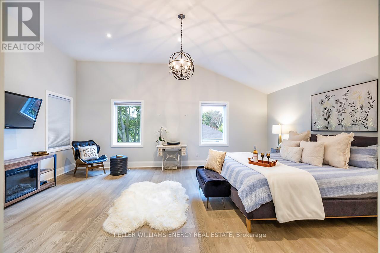 201 Centre Street N, Whitby, Ontario  L1N 4S9 - Photo 25 - E12473111