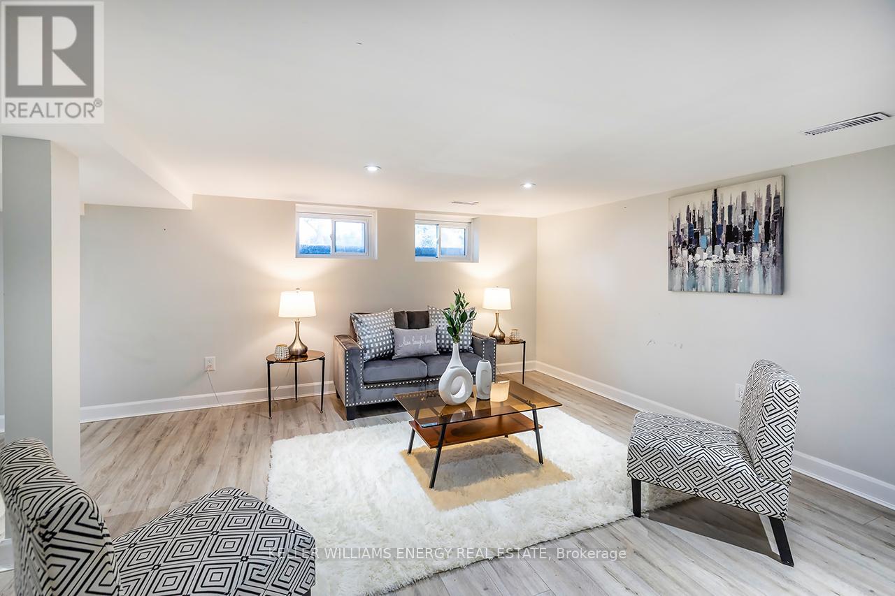 201 Centre Street N, Whitby, Ontario  L1N 4S9 - Photo 36 - E12473111