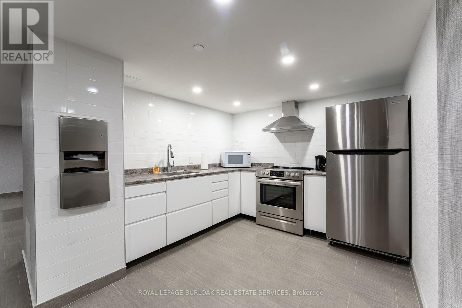 616 - 700 Dynes Road, Burlington, Ontario L7N 3M2 - Photo 28 - W12518692